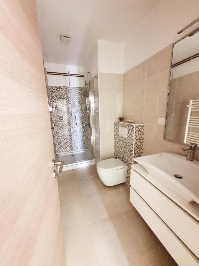 Apartmani Alta Krk Town Exterior foto